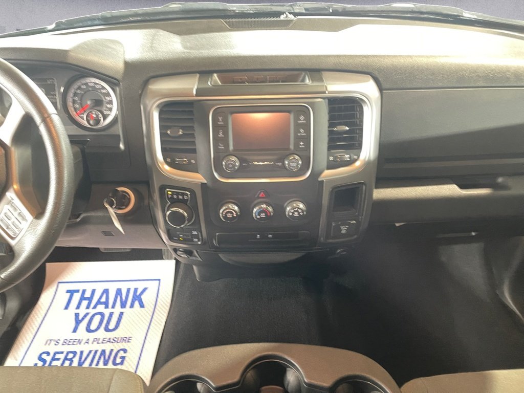 Ram 1500 Classic SLT 2023