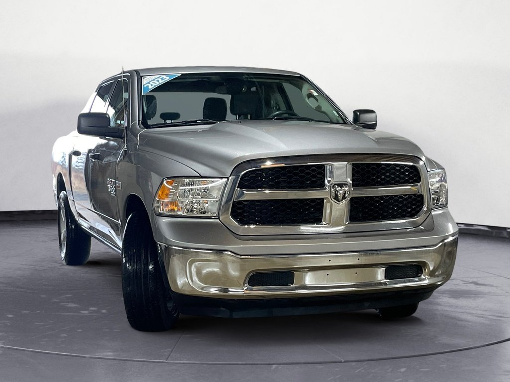 Ram 1500 Classic SLT 2023