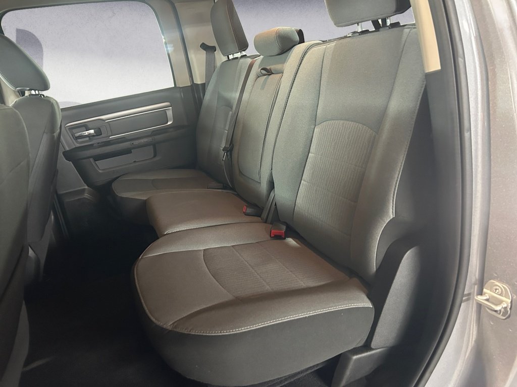 Ram 1500 Classic SLT 2023