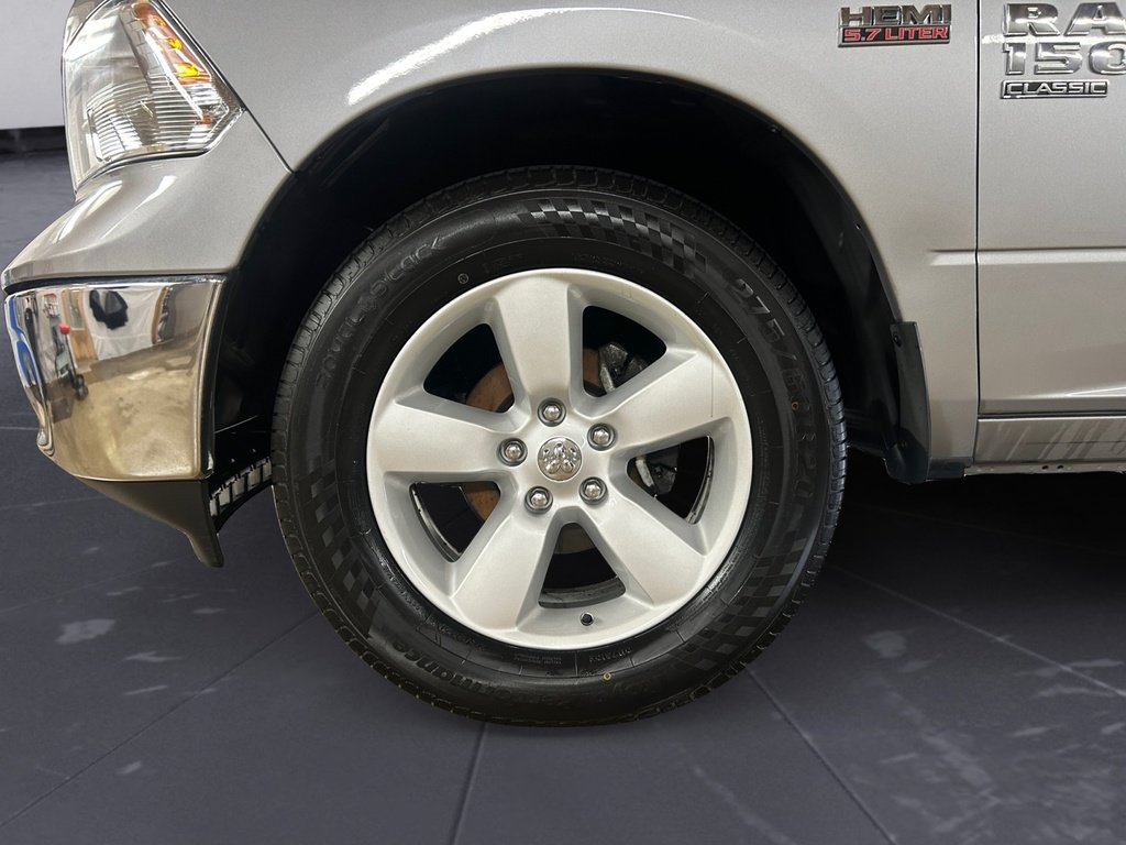 Ram 1500 Classic SLT 2023