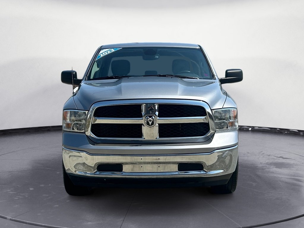 Ram 1500 Classic SLT 2023