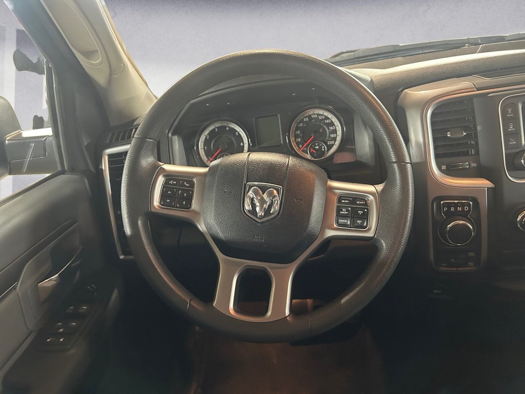 Ram 1500 Classic SLT 2023