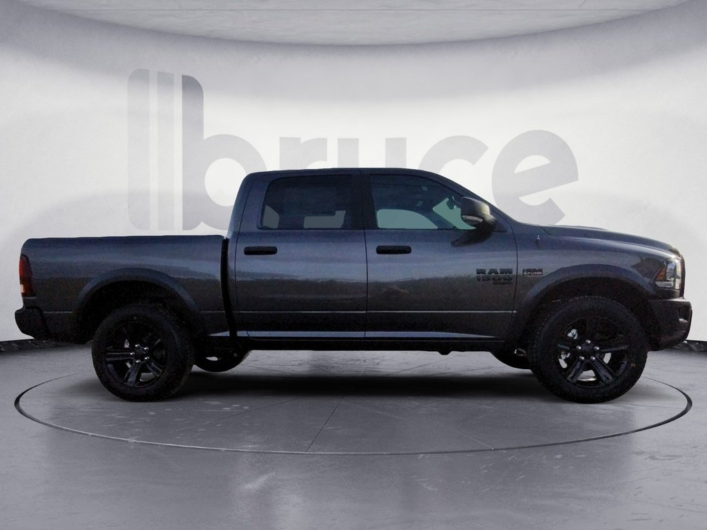 Ram 1500 Classic WARLOCK 2024