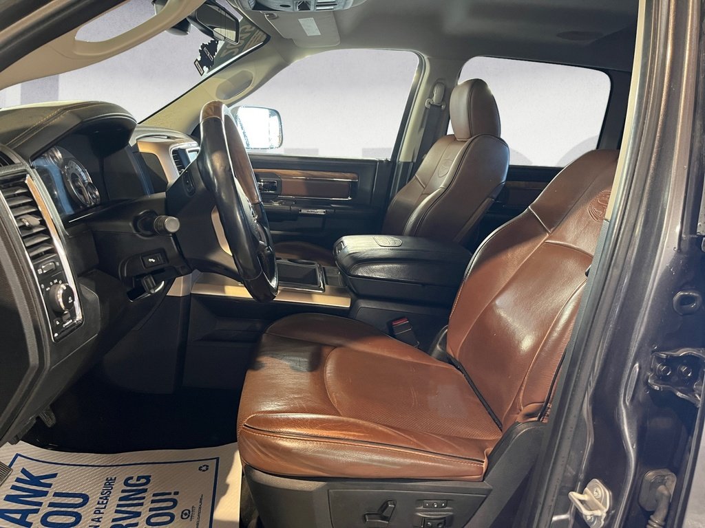 Ram 1500 LONGHORN 2015