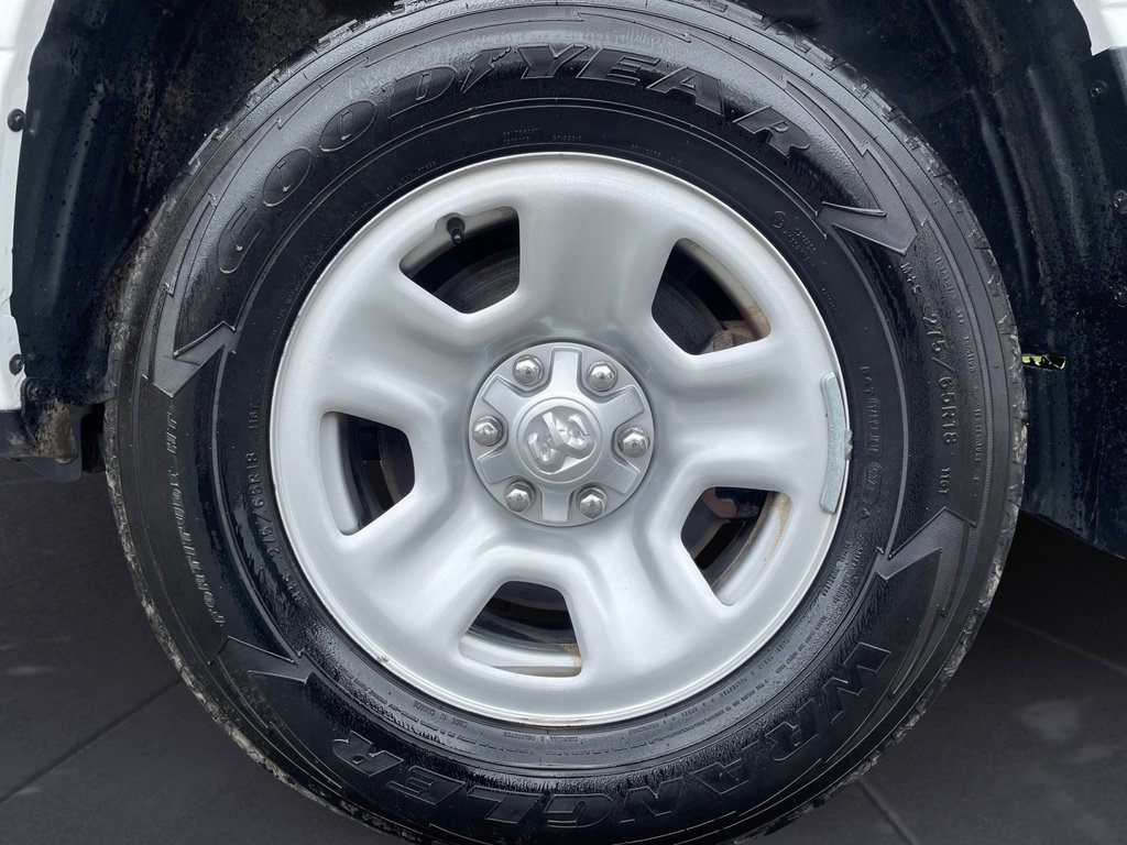 2024 Ram 1500 TRADESMAN