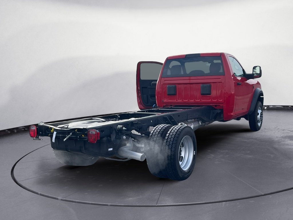 2024 Ram 5500 TRADESMAN