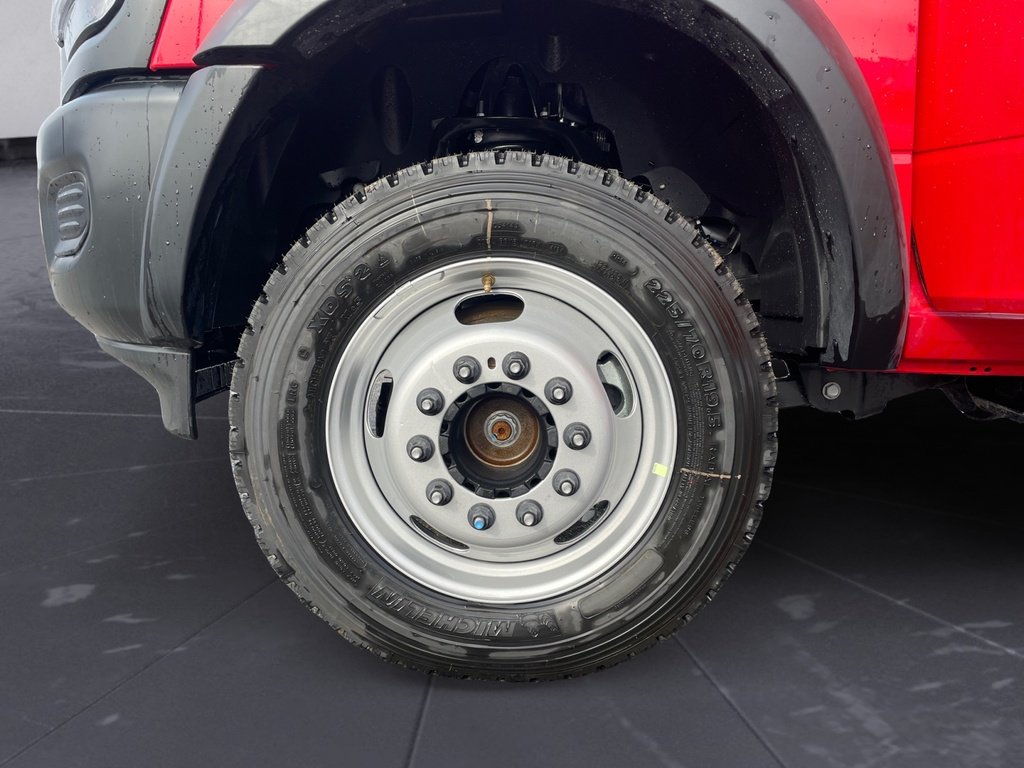 2024 Ram 5500 TRADESMAN
