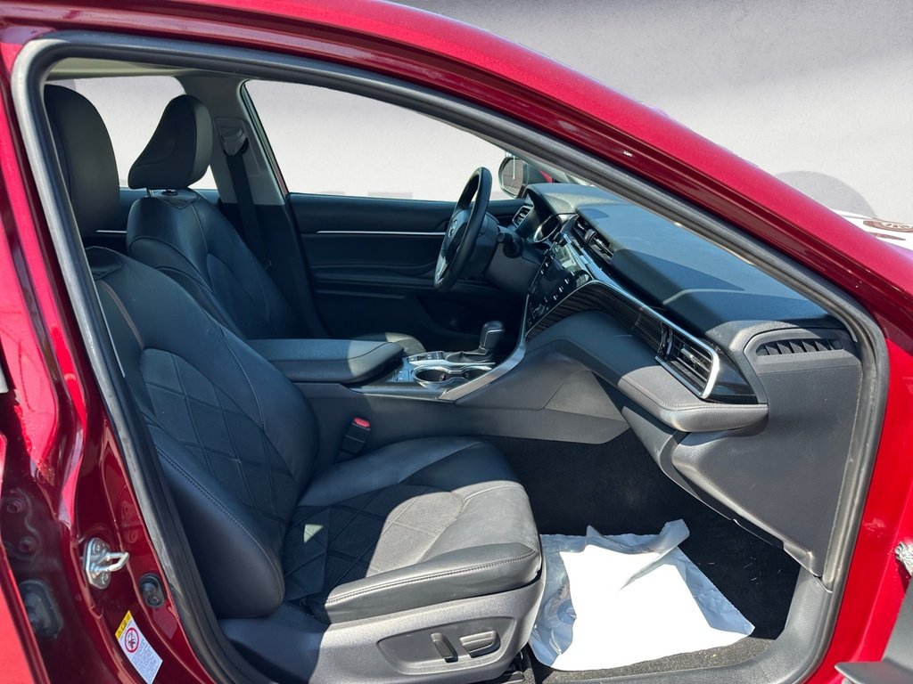 2018 Toyota Camry Hybrid XLE