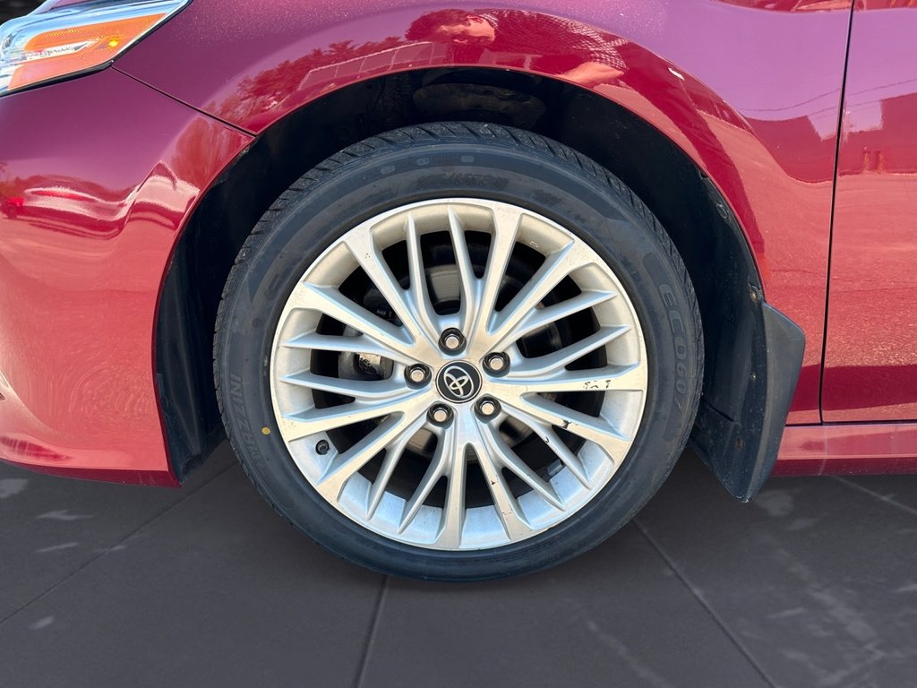 2018 Toyota Camry Hybrid XLE