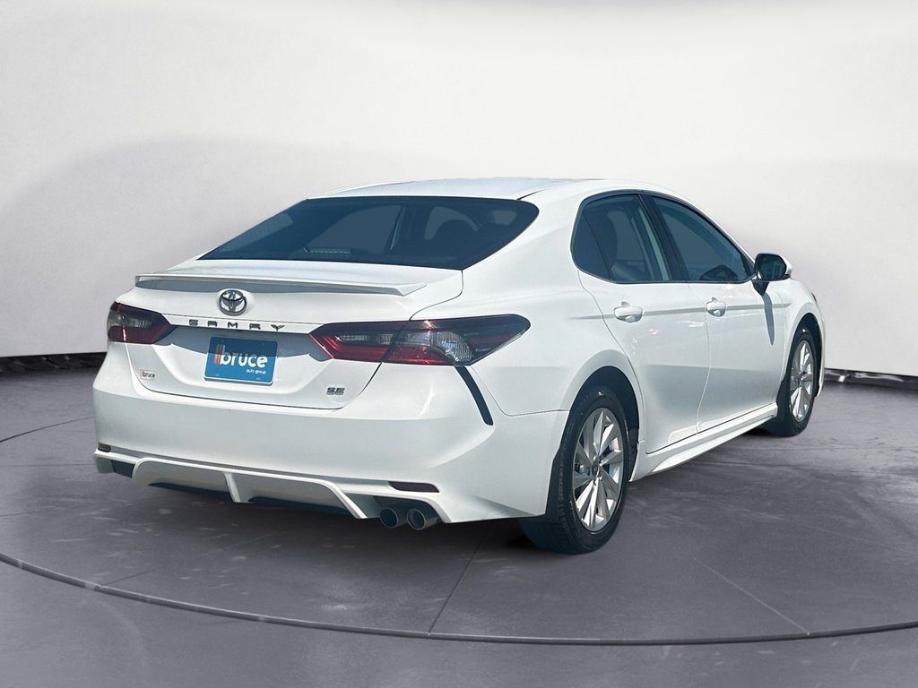 2023 Toyota Camry /SE/LE/XLE
