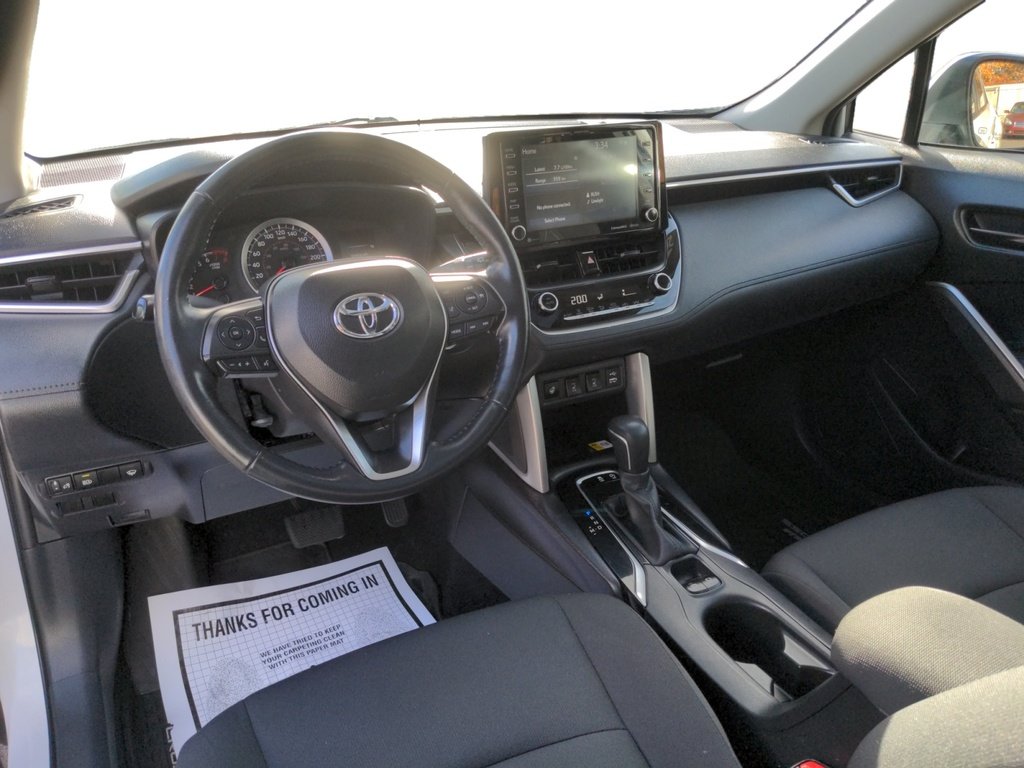 Toyota Corolla Cross LE AWD - Fresh Trade! 2022