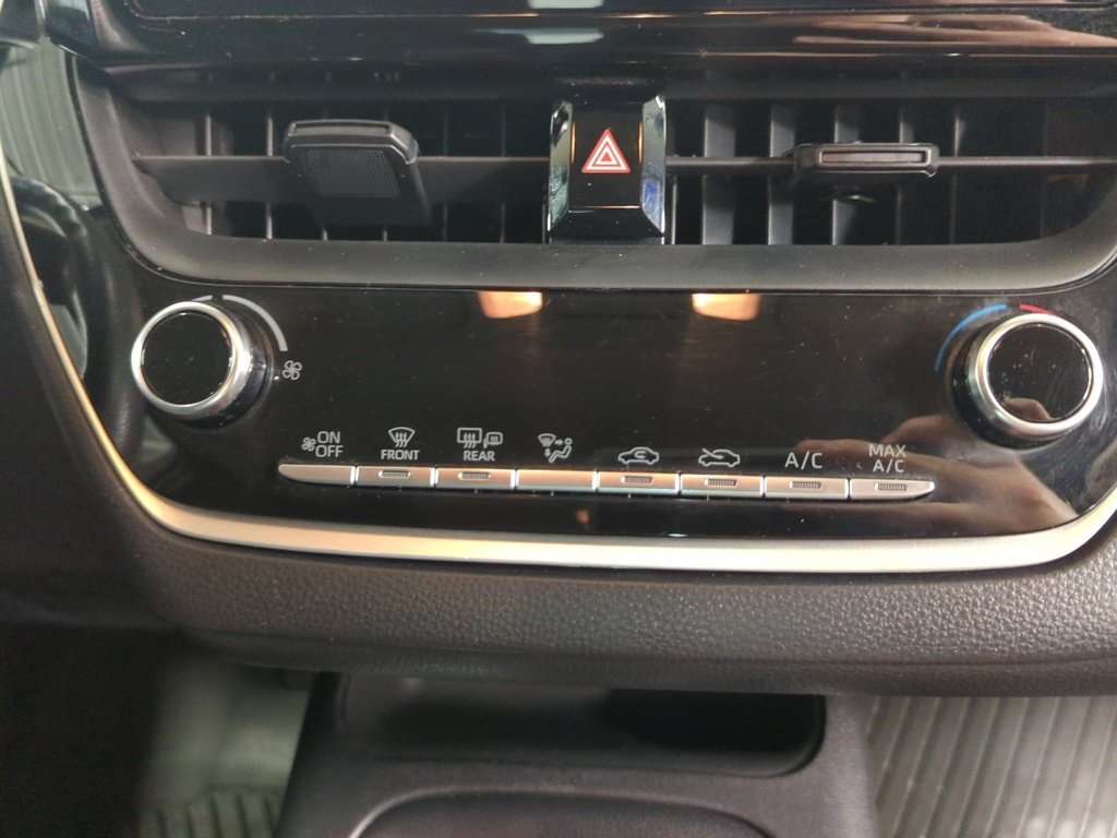 Toyota Corolla L- 2022