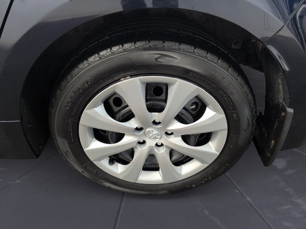 2023 Toyota Corolla LE - Sedan - Fresh Trade!