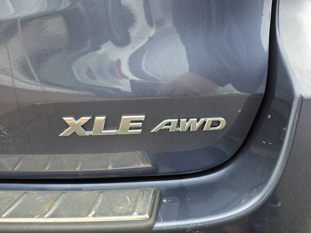 Toyota Highlander XLE 2018