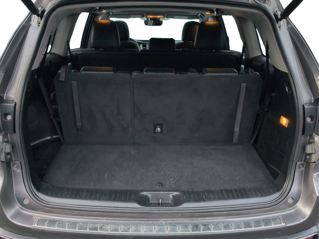 2019 Toyota Highlander XLE - Fresh Trade