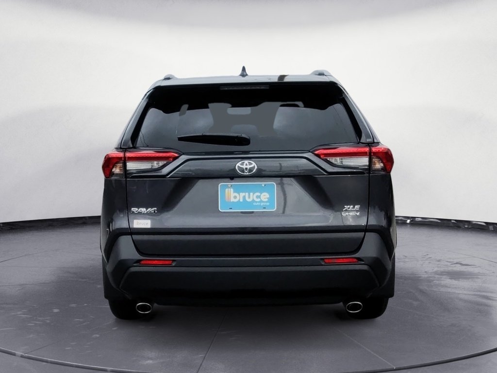 Toyota RAV4 HYBRID XLE 2025