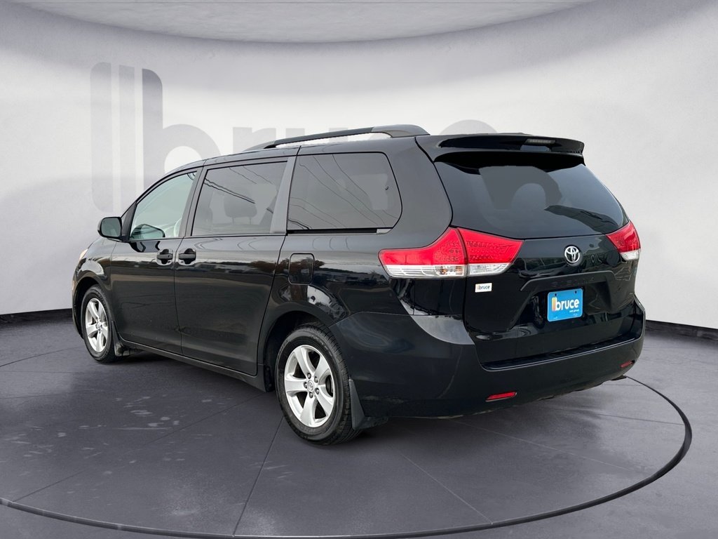 2014 Toyota Sienna BASE