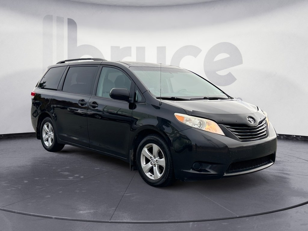 2014 Toyota Sienna BASE