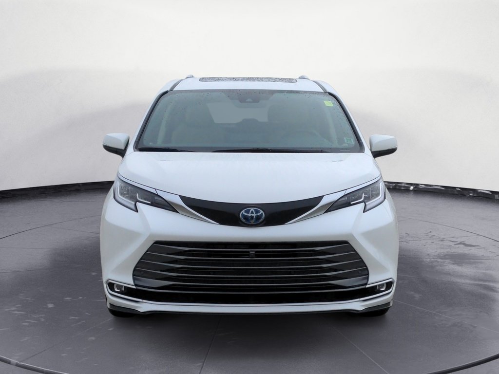 2021 Toyota Sienna LIMITED