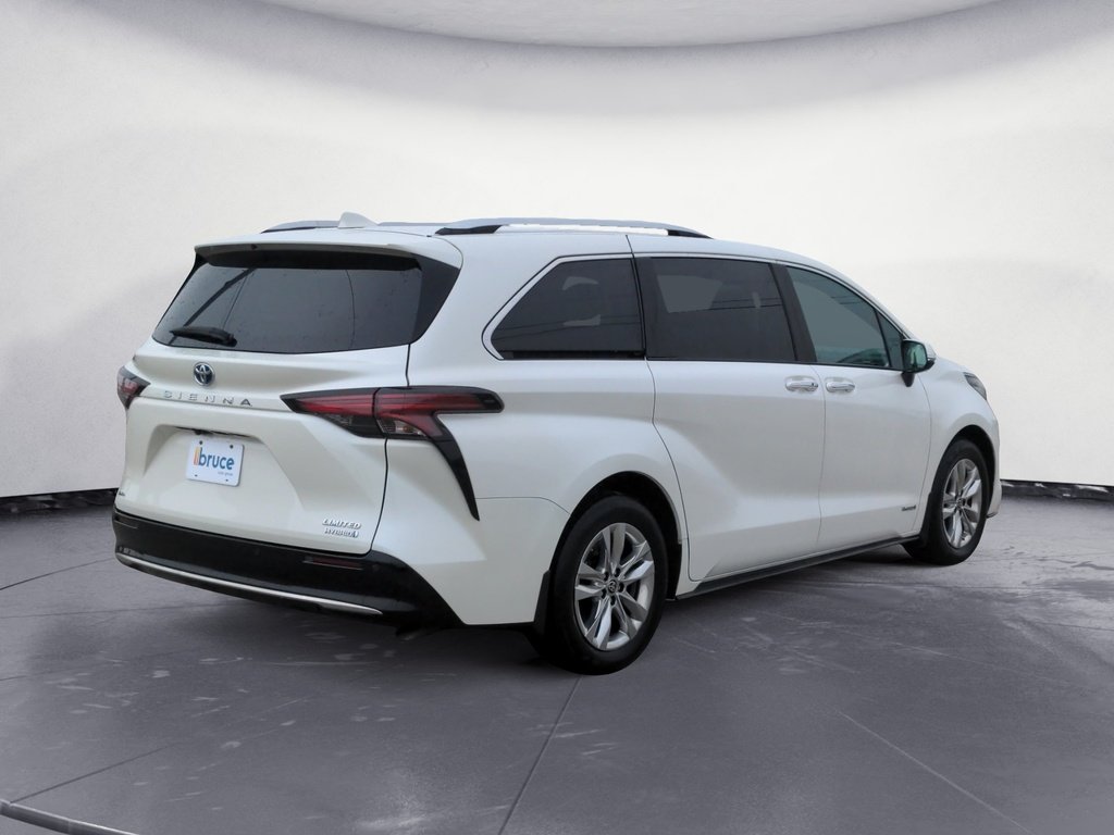 2021 Toyota Sienna LIMITED