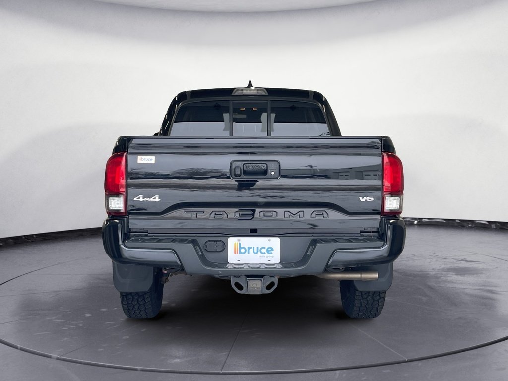 2022 Toyota Tacoma BASE