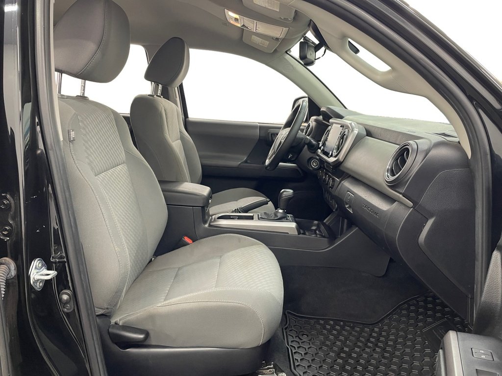 2022 Toyota Tacoma BASE