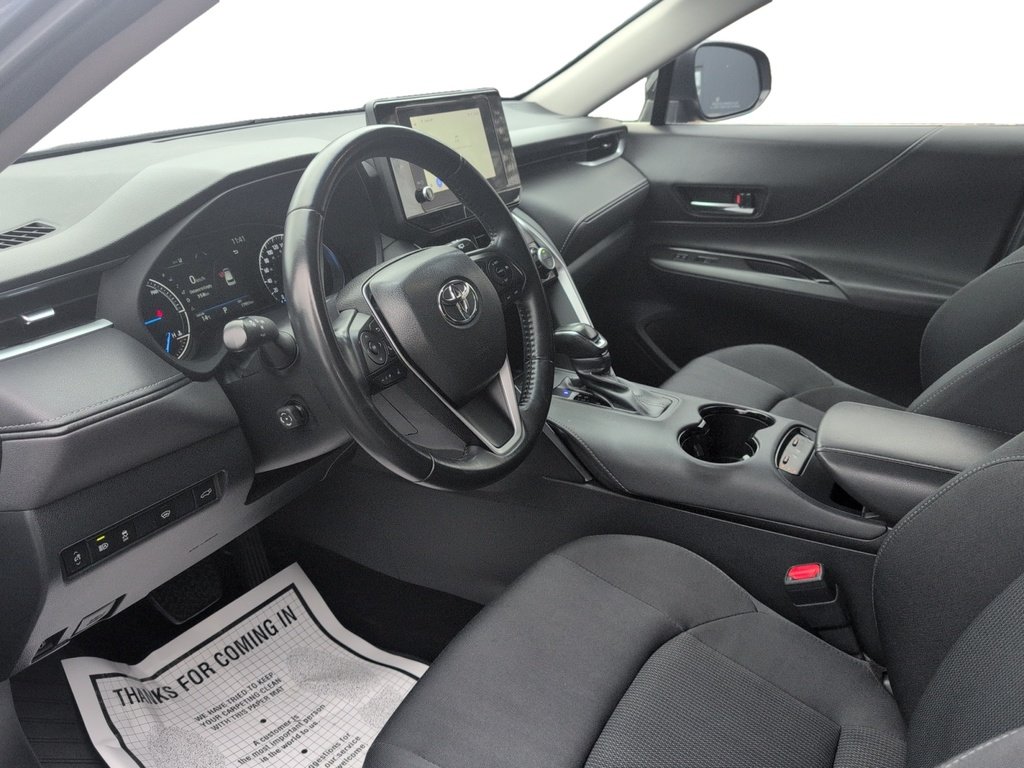 2024 Toyota Venza LE AWD - HYBRID !!