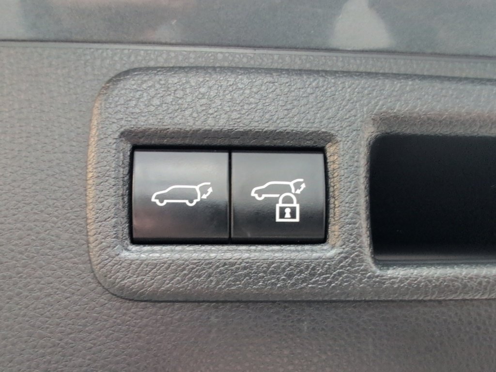 2024 Toyota Venza LE AWD - HYBRID !!