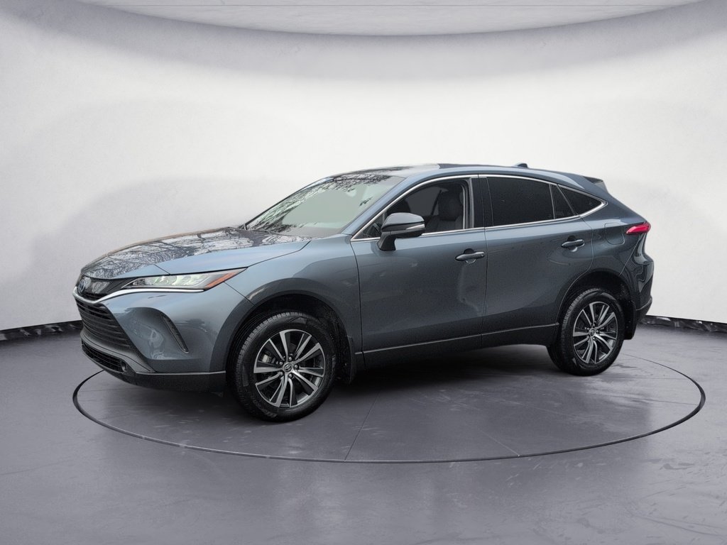 2024 Toyota Venza LE AWD - HYBRID !!