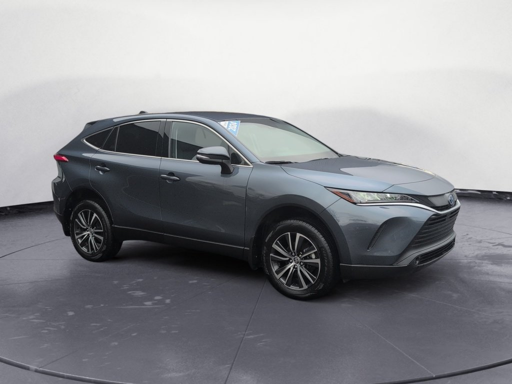 2024 Toyota Venza LE AWD - HYBRID !!