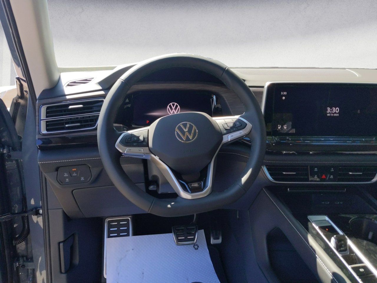 2025 Volkswagen Atlas EXECLINE