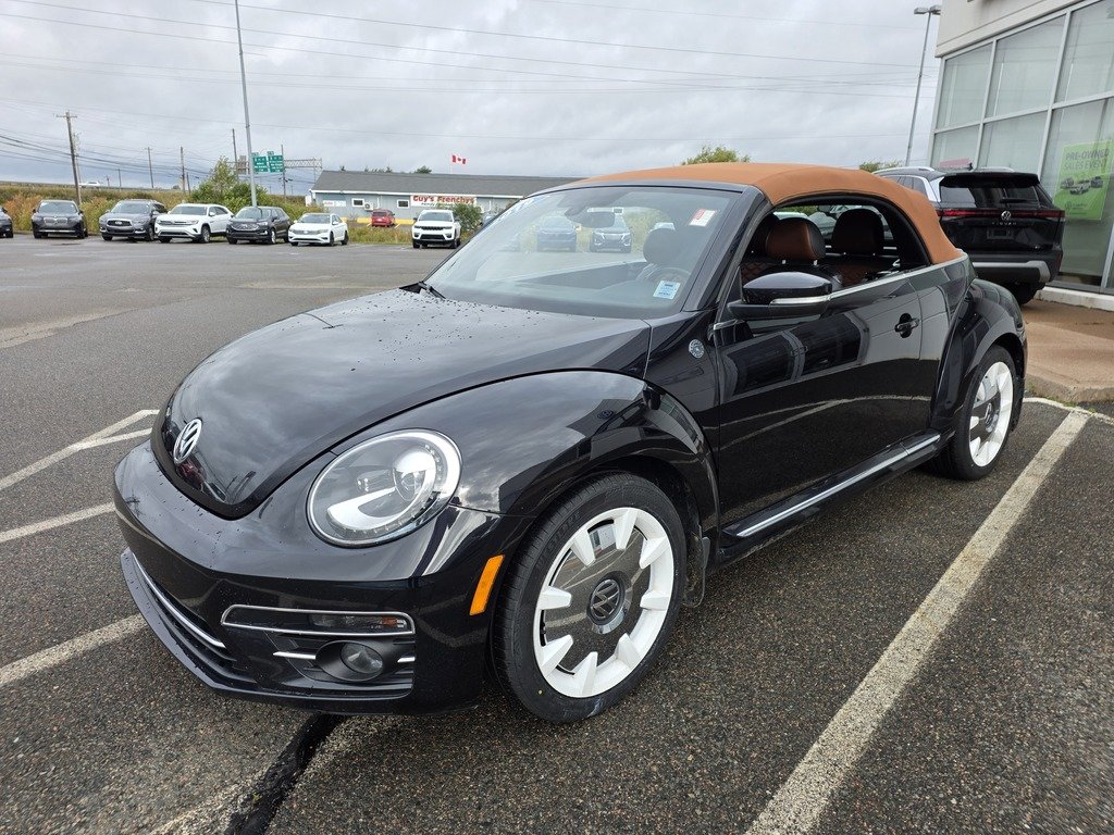 2019 Volkswagen Beetle Convertible WOLFSBURG EDITION