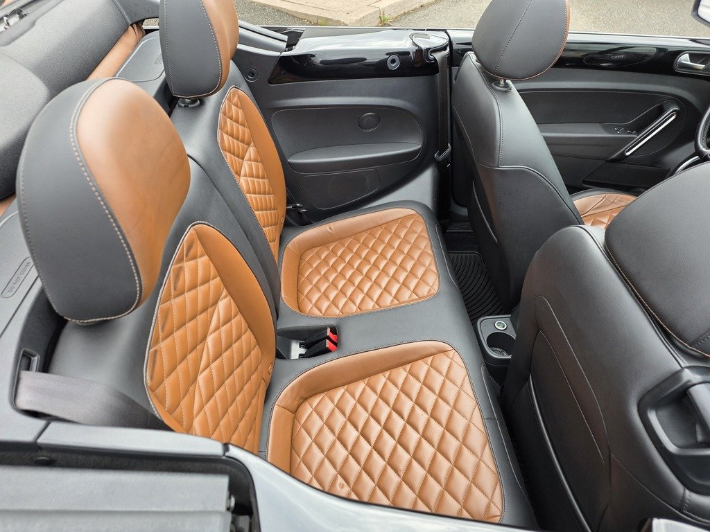 2019 Volkswagen Beetle Convertible WOLFSBURG EDITION