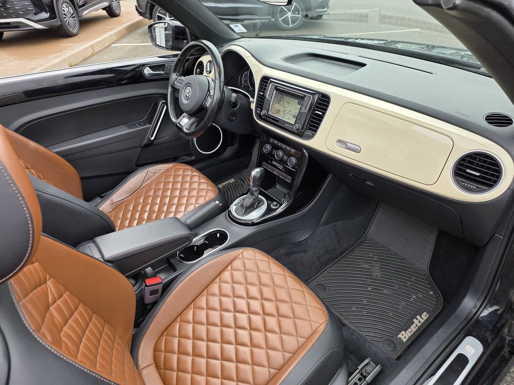 2019 Volkswagen Beetle Convertible WOLFSBURG EDITION