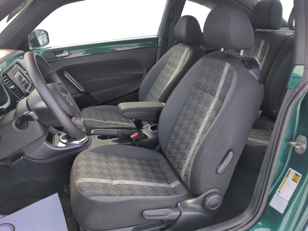 2017 Volkswagen Beetle TRENDLINE