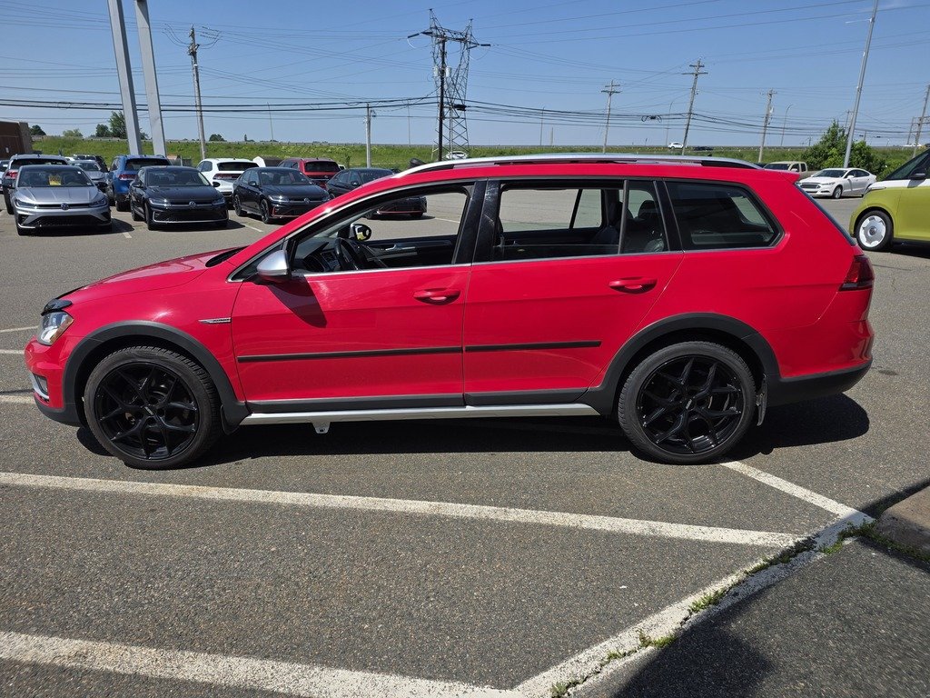 2017 Volkswagen GOLF ALLTRACK BASE