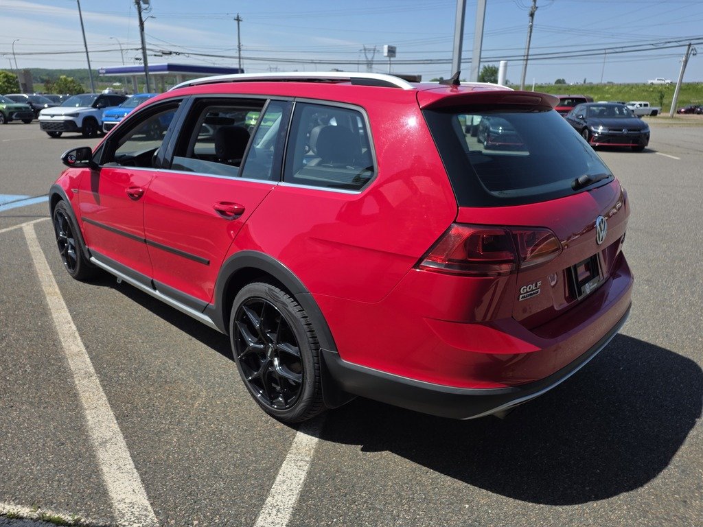 2017 Volkswagen GOLF ALLTRACK BASE