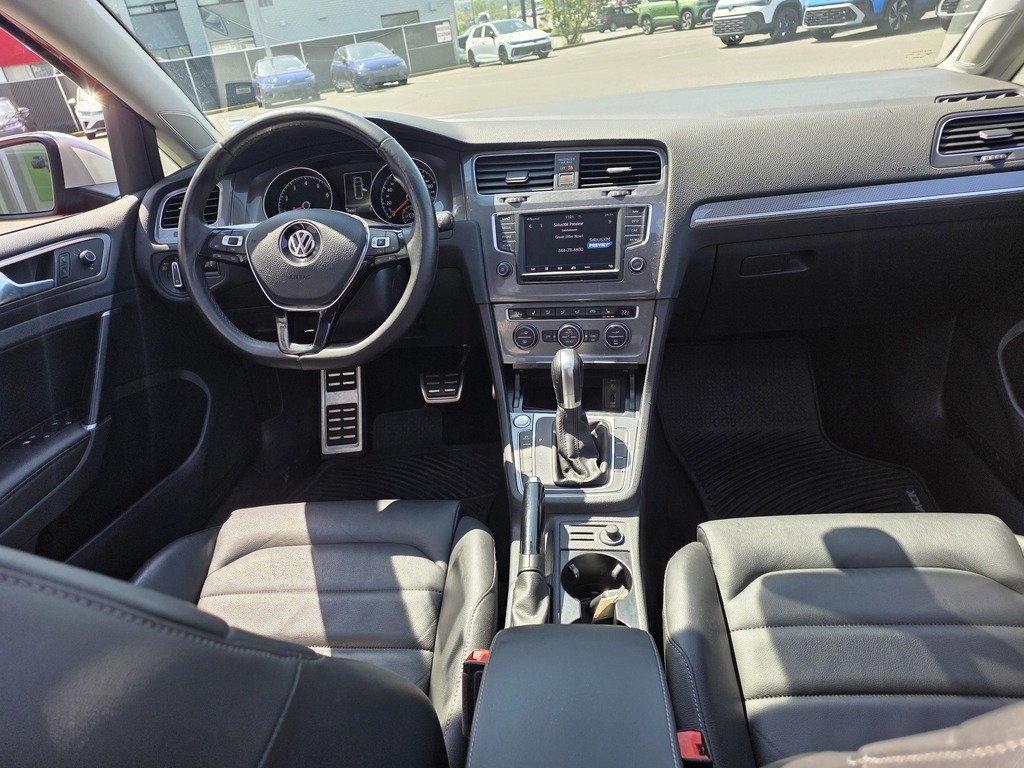 2017 Volkswagen GOLF ALLTRACK BASE