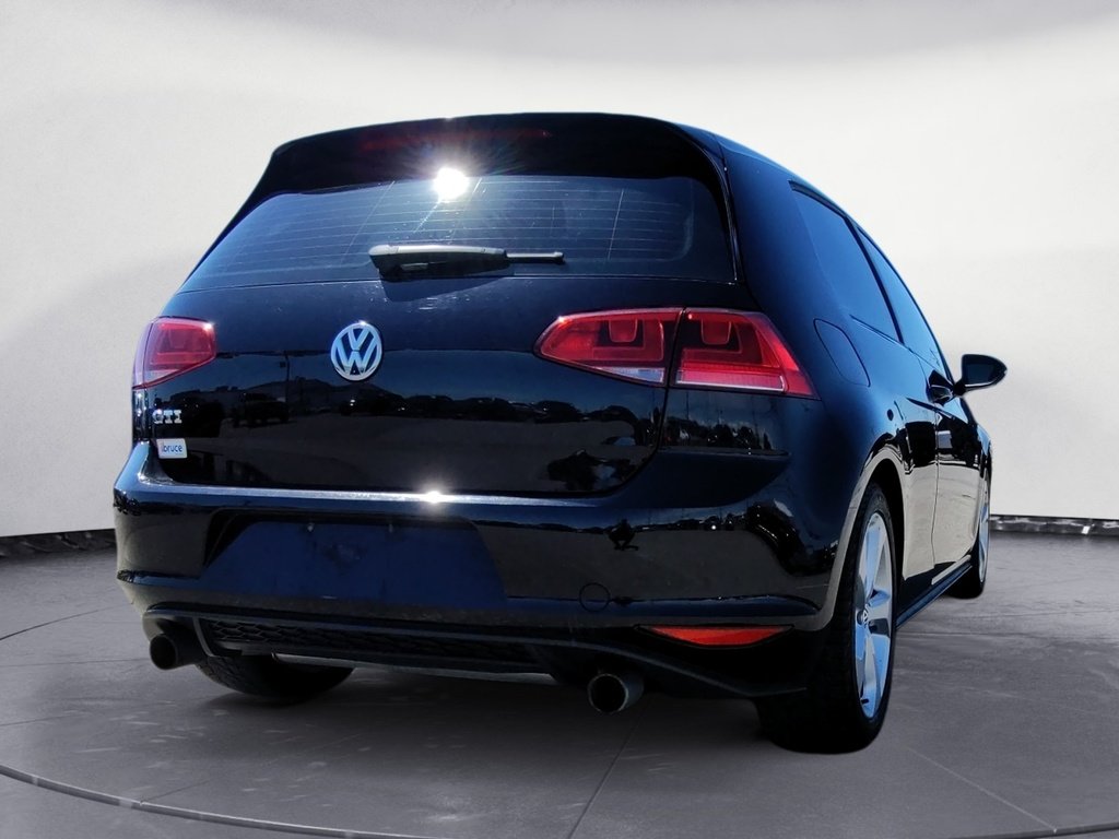 2016 Volkswagen Golf GTI BASE
