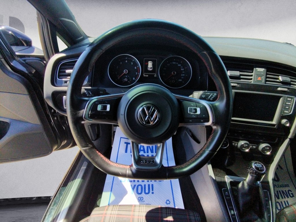 2016 Volkswagen Golf GTI BASE
