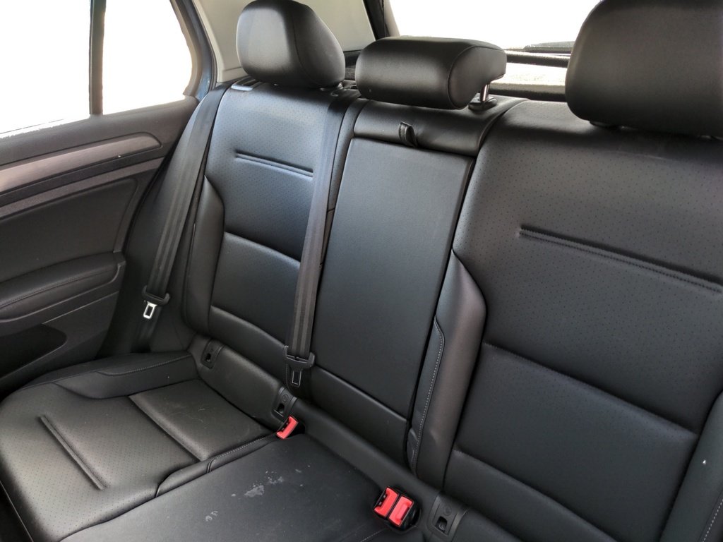 2020 Volkswagen Golf HIGHLINE