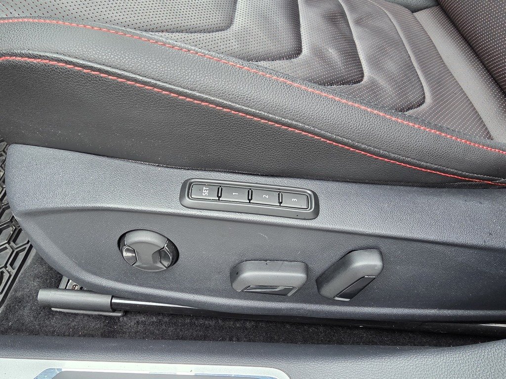 2024 Volkswagen Jetta GLI BASE