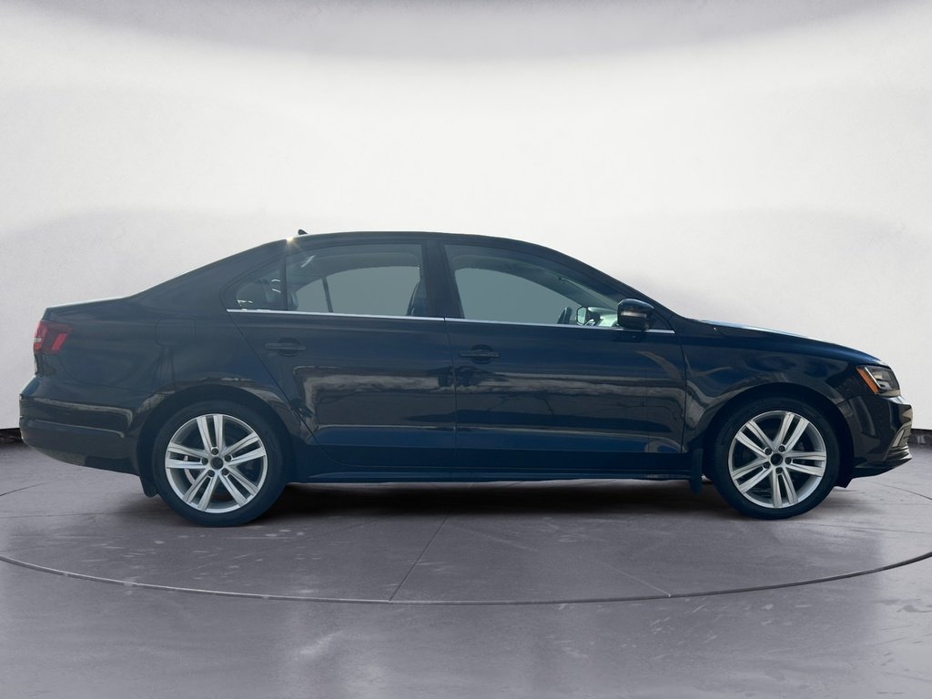 Volkswagen Jetta Sedan HIGHLINE 2016