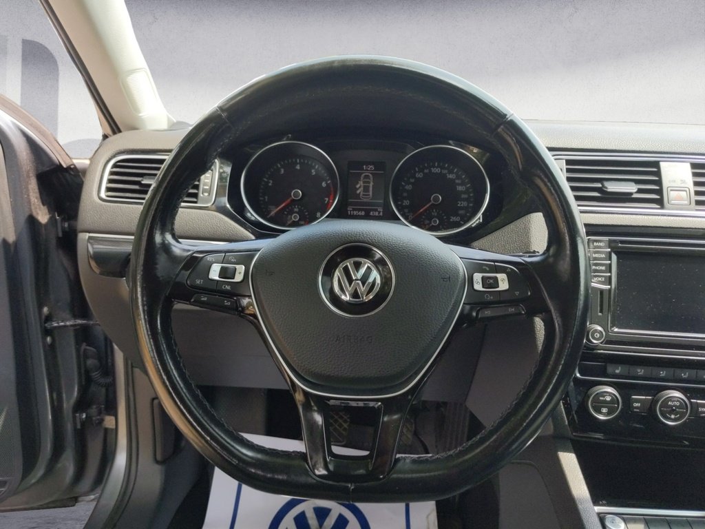 2017 Volkswagen Jetta Sedan WOLFSBURG EDITION