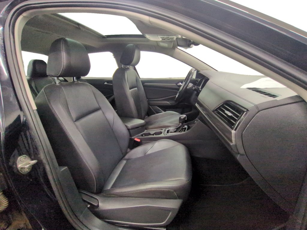 2019 Volkswagen Jetta Sedan HIGHLINE