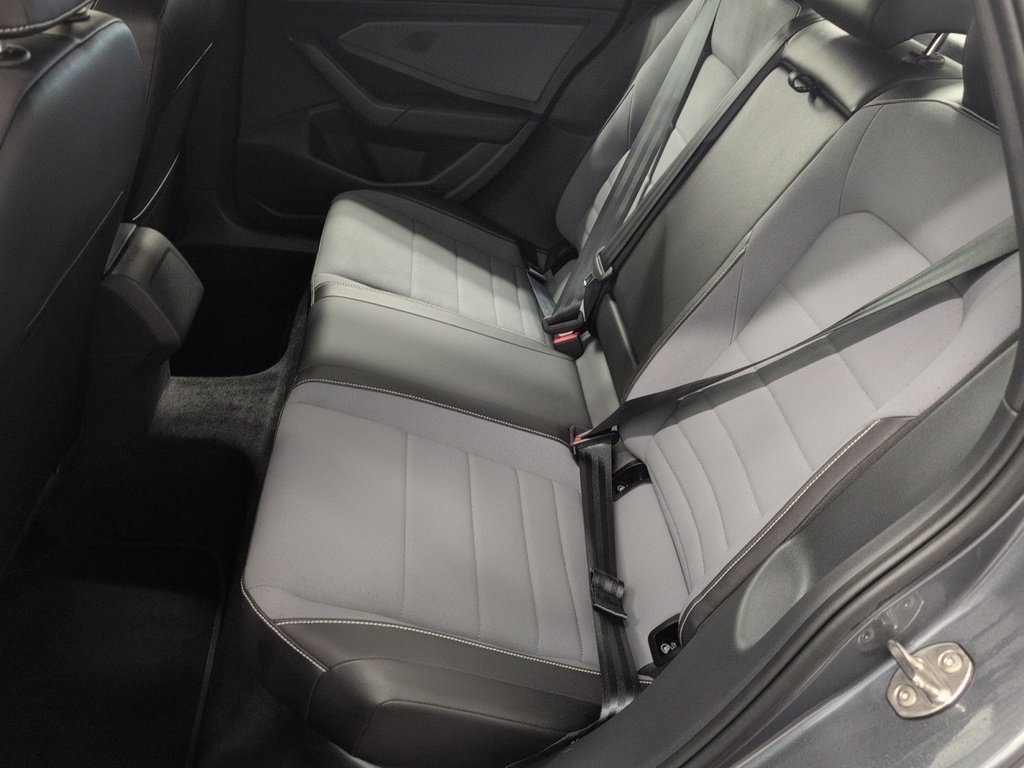 Volkswagen Jetta Sport ! 2025