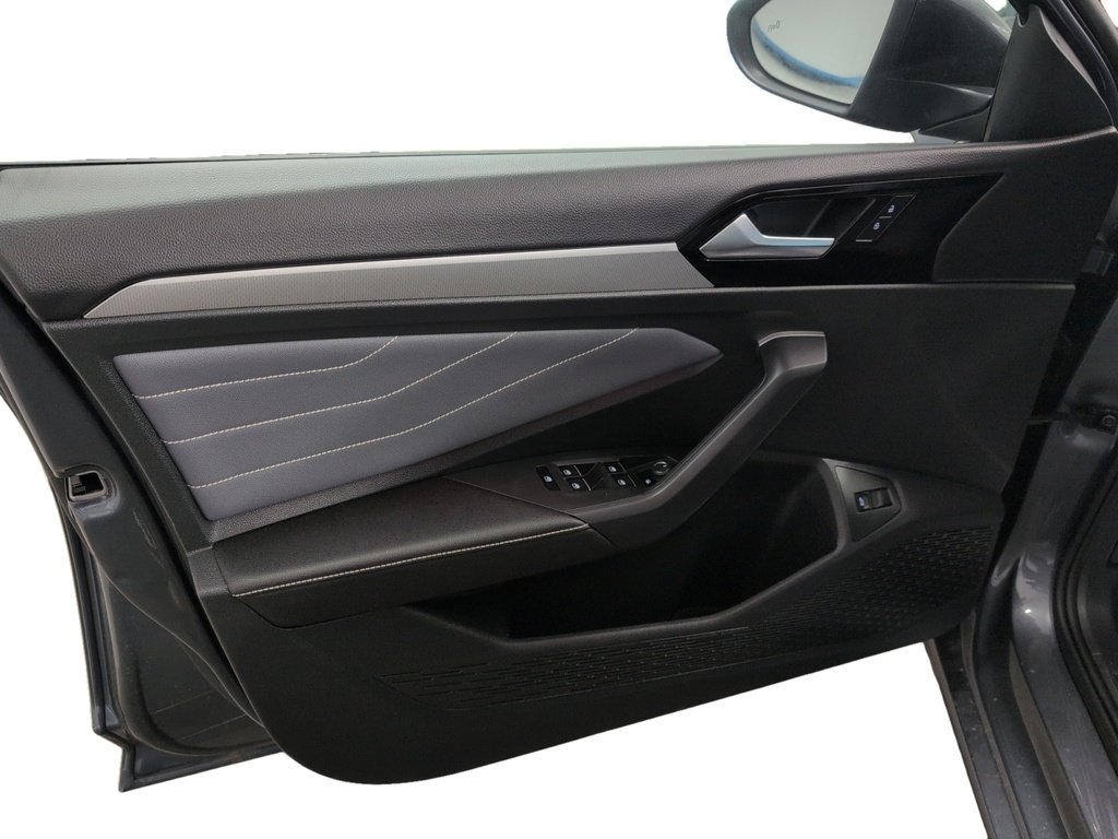 Volkswagen Jetta Sport ! 2025