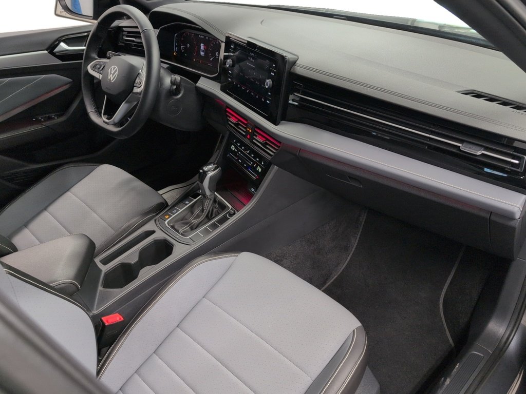 Volkswagen Jetta Sport ! 2025