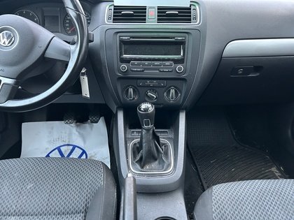 2013 Volkswagen Jetta BASE