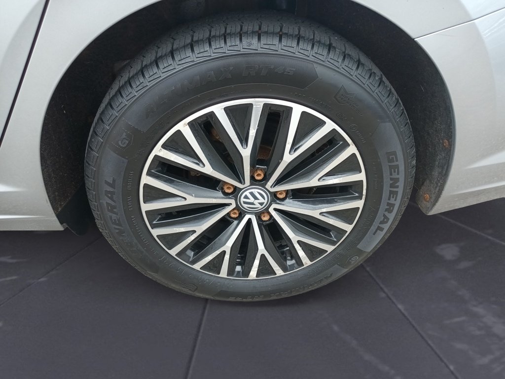 2019 Volkswagen Jetta HIGHLINE